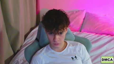 Thomas -  online show from 11-17-25, 02:56