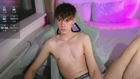 Snapshot of cute_thomas chatting on 06-04-26, 07:20 Thomas - online show from 06-04-26, 07:20
