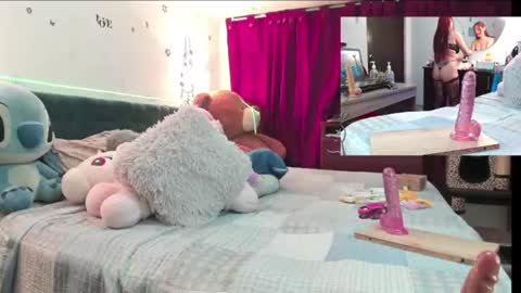 Snapshot of cute_zoe1 chatting on 09-12-25, 01:38 cute_zoe1 online show from 09-12-25, 01:38
