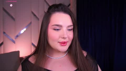 Snapshot of cuteamberr chatting on 02-19-25, 10:42 Amber online show from 02-19-25, 10:42