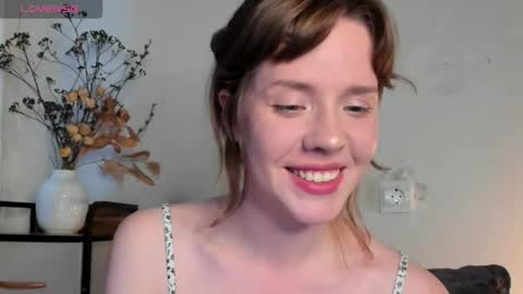 Snapshot of cuteasfuck_ chatting on 05-31-26, 06:42 Amy online show from 05-31-26, 06:42