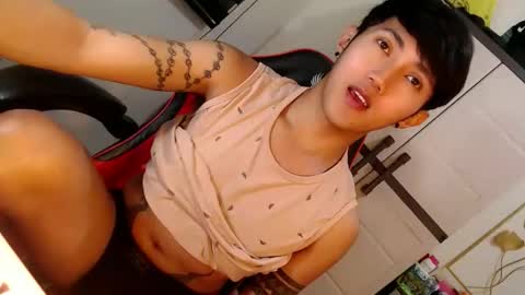 Snapshot of cuteasiancock98 chatting on 05-02-26, 11:43 Steph online show from 05-02-26, 11:43