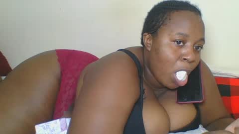 Snapshot of cuteaurel chatting on 06-16-26, 02:09 AURELIA online show from 06-16-26, 02:09