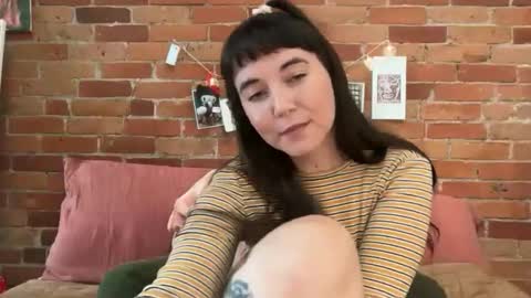 CuteBalloons online show from 04-29-26, 08:26