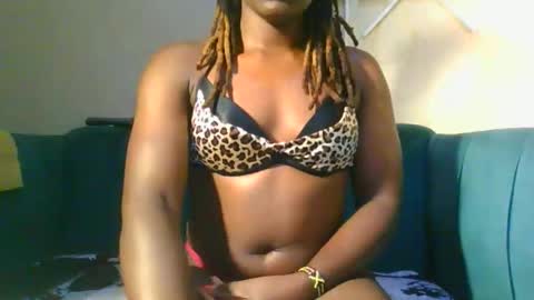 Cuteberry87 online show from 04-19-26, 06:32