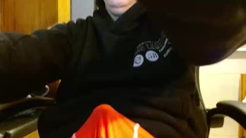 Snapshot of cuteboy090 chatting on 04-23-26, 07:38 Cuteboy090 online show from 04-23-26, 07:38