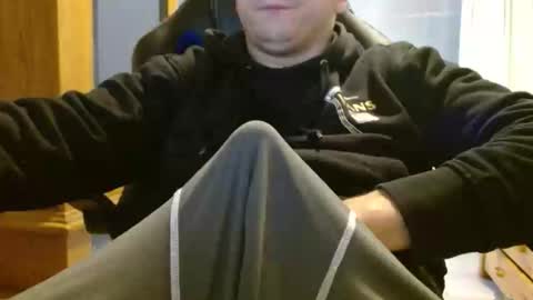 Snapshot of cuteboy090 chatting on 05-15-26, 10:22 Cuteboy090 online show from 05-15-26, 10:22