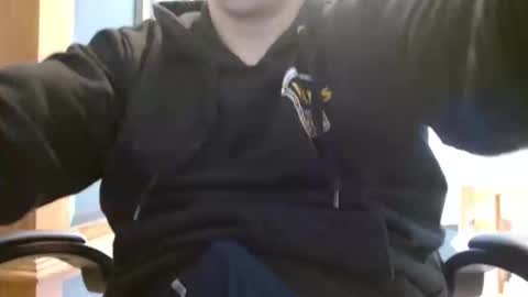 Snapshot of cuteboy090 chatting on 05-16-26, 01:32 Cuteboy090 online show from 05-16-26, 01:32