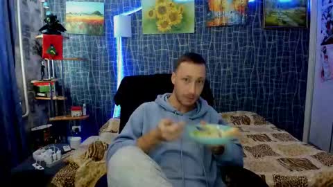 cuteboy228 online show from 01-10-26, 11:01