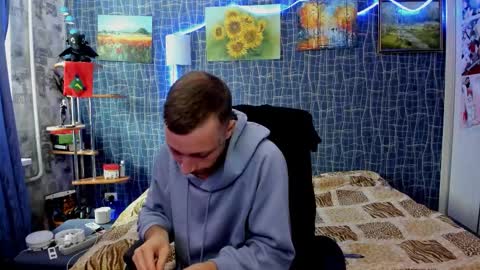 cuteboy228 online show from 01-11-26, 10:31