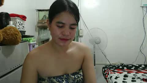 cutecindy2000 online show from 12-14-25, 11:59