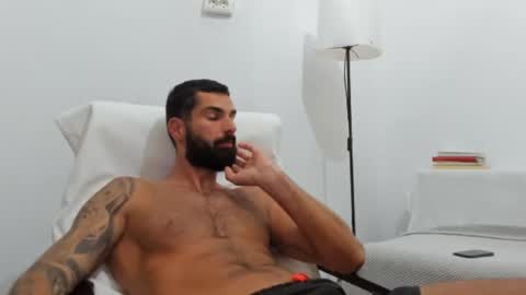 cuteeboy online show from 09-10-25, 07:25