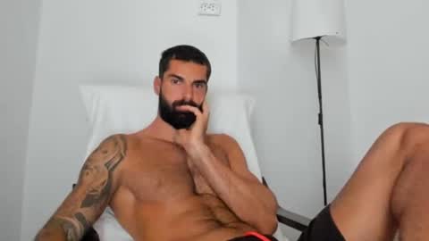 cuteeboy online show from 09-12-25, 06:02