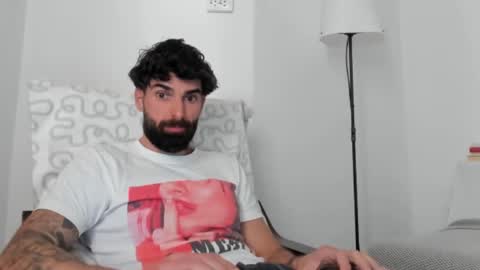 cuteeboy online show from 03-08-26, 09:46