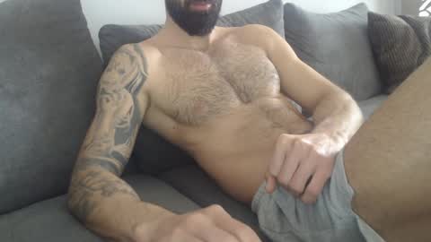 cuteeboy online show from 04-10-26, 06:29