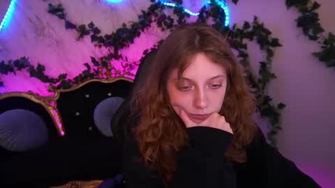 Foxy online show from 11-03-25, 02:18