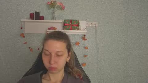 Elli online show from 01-09-26, 05:54