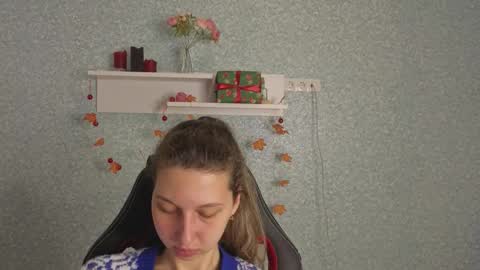 Elli online show from 01-15-26, 06:07