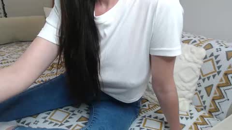 Anna online show from 05-21-26, 10:55