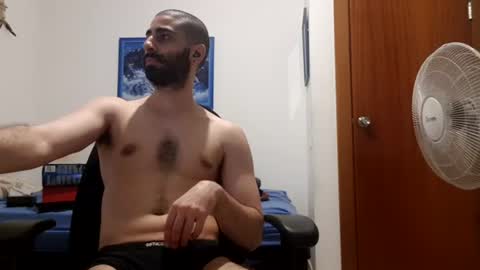 Snapshot of cuteguy52 chatting on 06-27-26, 08:36 cuteguy52 online show from 06-27-26, 08:36