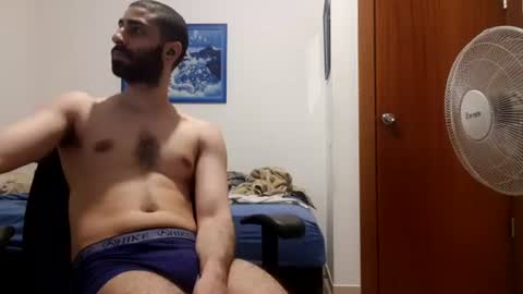 Snapshot of cuteguy52 chatting on 07-22-26, 09:17 cuteguy52 online show from 07-22-26, 09:17