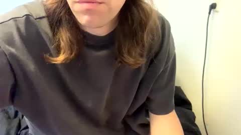 Snapshot of cuteguy6668889 chatting on 01-25-25, 10:40 Cutegoth online show from 01-25-25, 10:40