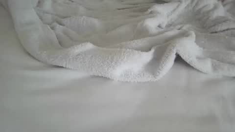 Snapshot of cuteguy696988432323 chatting on 05-24-26, 08:30 cuteguy696988432323 online show from 05-24-26, 08:30