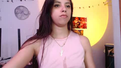 Snapshot of cutehaome chatting on 05-22-26, 12:18 haome online show from 05-22-26, 12:18