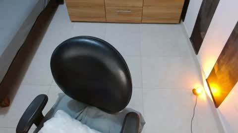 Snapshot of cuteisabella_a chatting on 08-02-26, 06:39 isabella online show from 08-02-26, 06:39