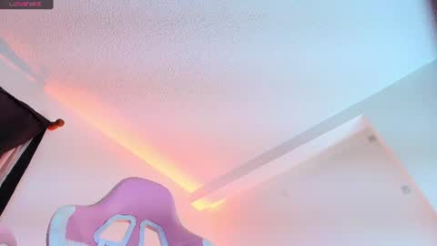 tell me jess   online show from 07-02-26, 03:23