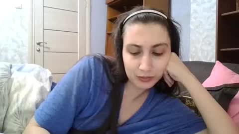 cutekattie online show from 11-21-25, 01:32