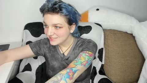 Alice online show from 12-04-24, 12:52