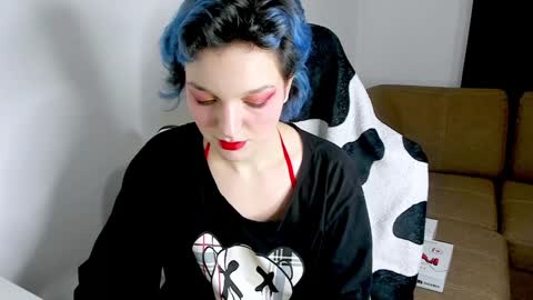 Alice online show from 12-24-24, 11:33