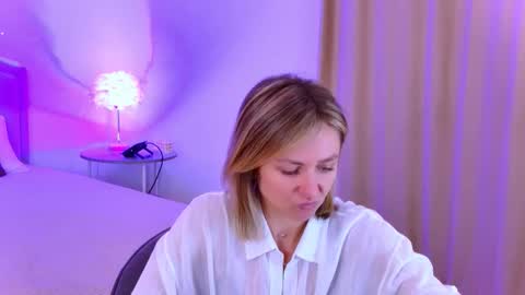 cutemirage online show from 11-06-25, 02:40