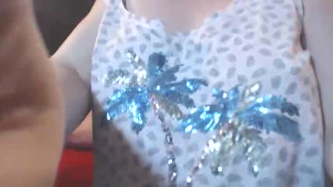 Snapshot of cutemoan chatting on 06-02-26, 10:01 Rita online show from 06-02-26, 10:01