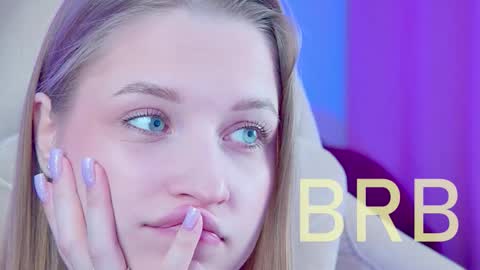 Rina online show from 11-30-25, 08:40