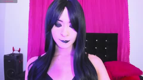 Natalie online show from 08-10-26, 12:04