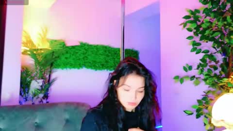 Snapshot of cuteness__girl chatting on 09-24-25, 03:54 cuteness__girl online show from 09-24-25, 03:54