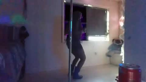 mary mack online show from 02-19-26, 04:58