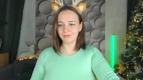 Snapshot of cutesmile_sharon chatting on 12-30-24, 04:42 cutesmile sharon online show from 12-30-24, 04:42