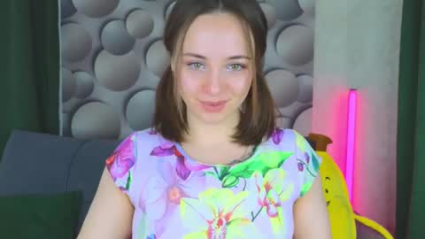Snapshot of cutesmile_sharon chatting on 03-11-25, 03:05 cutesmile sharon online show from 03-11-25, 03:05