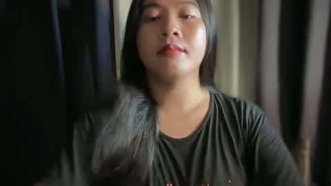 cute online show from 05-13-26, 01:58