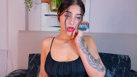 Snapshot of cutewofy chatting on 05-06-26, 07:08 cutewofy online show from 05-06-26, 07:08