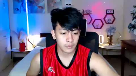 Neil Taylor online show from 02-19-26, 01:51