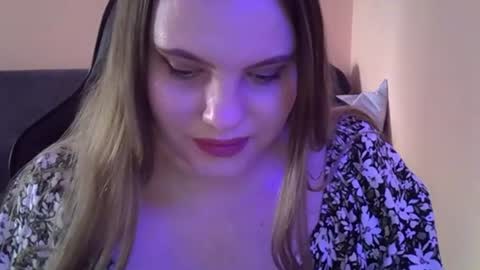 cutie_girl__ online show from 07-19-26, 11:52