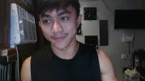 cutie_hunk69 online show from 06-06-26, 03:39