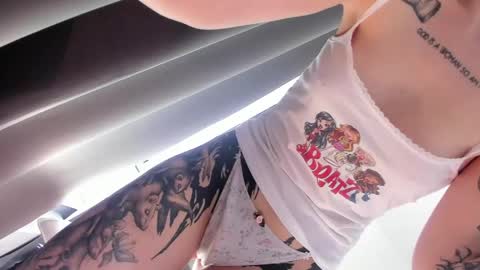 Kira online show from 05-05-26, 07:49