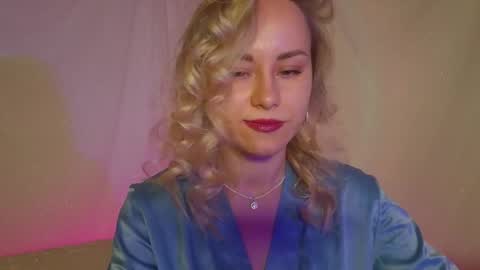 cutie_xoxo_ online show from 05-26-26, 07:48