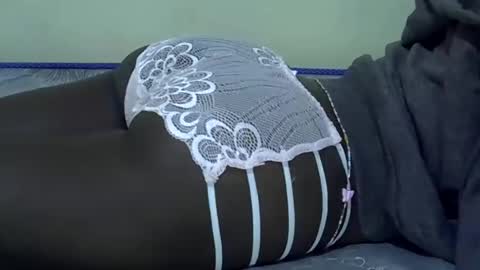 cutiehanish4 online show from 05-27-26, 01:24
