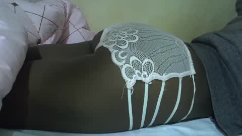cutiehanish4 online show from 07-14-26, 04:50